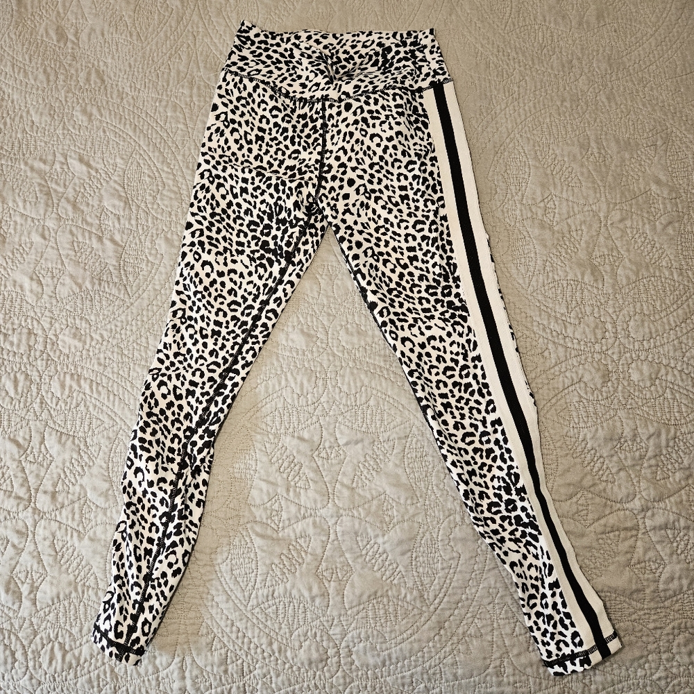 ALL FENIX legging black and white